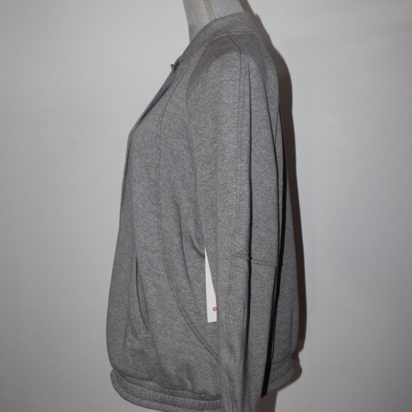 NWT Lululemon Scuba Oversized Varsity Jacket Plush HMDG Gray Snap Front M/L - Picture 6 of 9